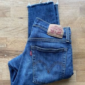 Levi’s Wedgie skinny jeans